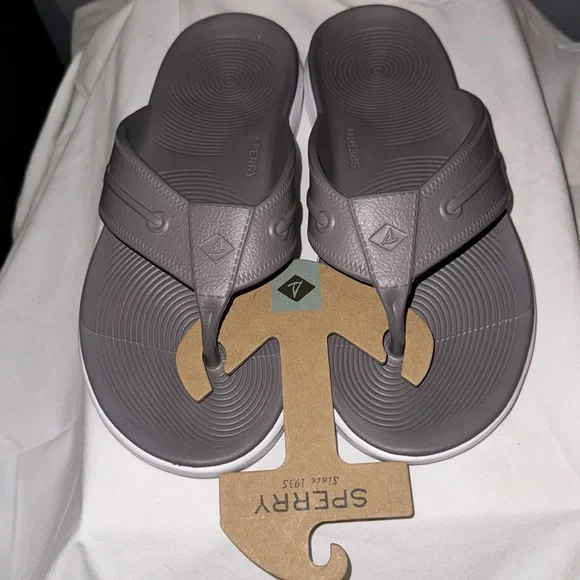 Brand New Sperry Flip Flops Women's Size 10 - Picture 2 of 4